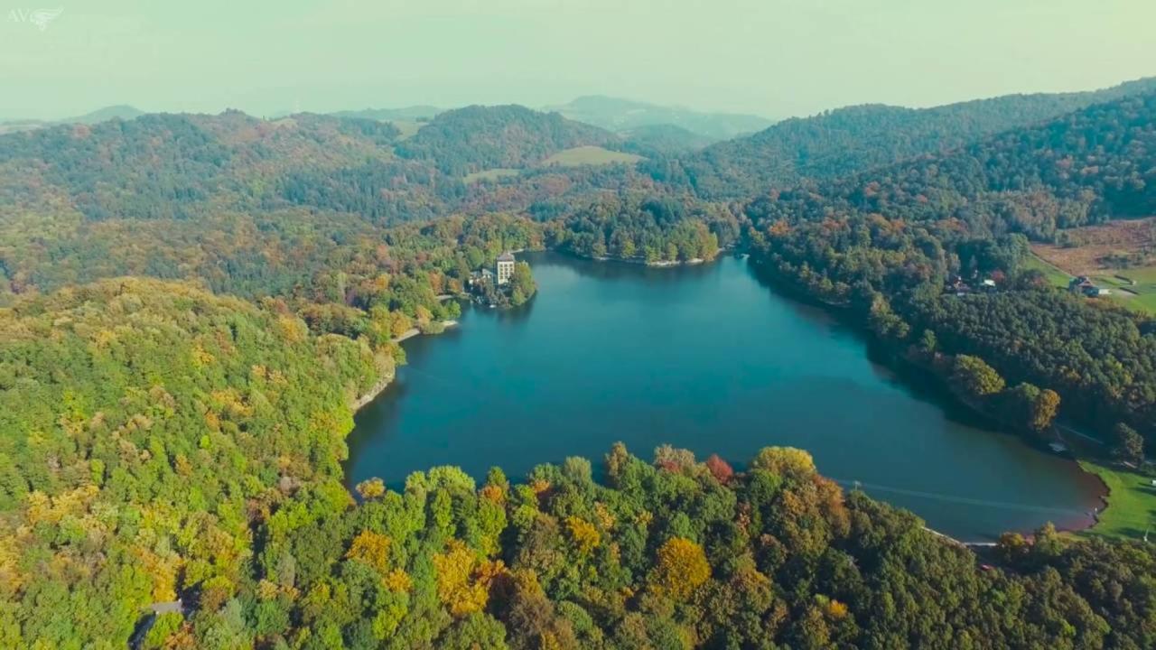 Penzion Turista Banska Stiavnica Bagian luar foto