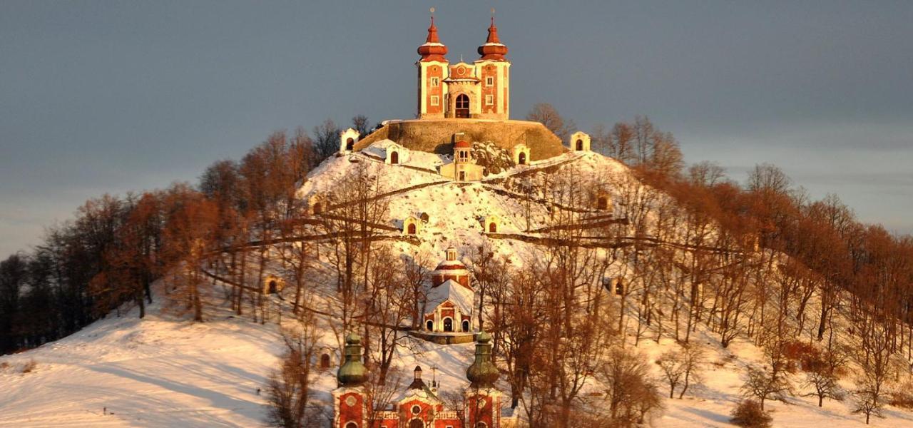 Penzion Turista Banska Stiavnica Bagian luar foto