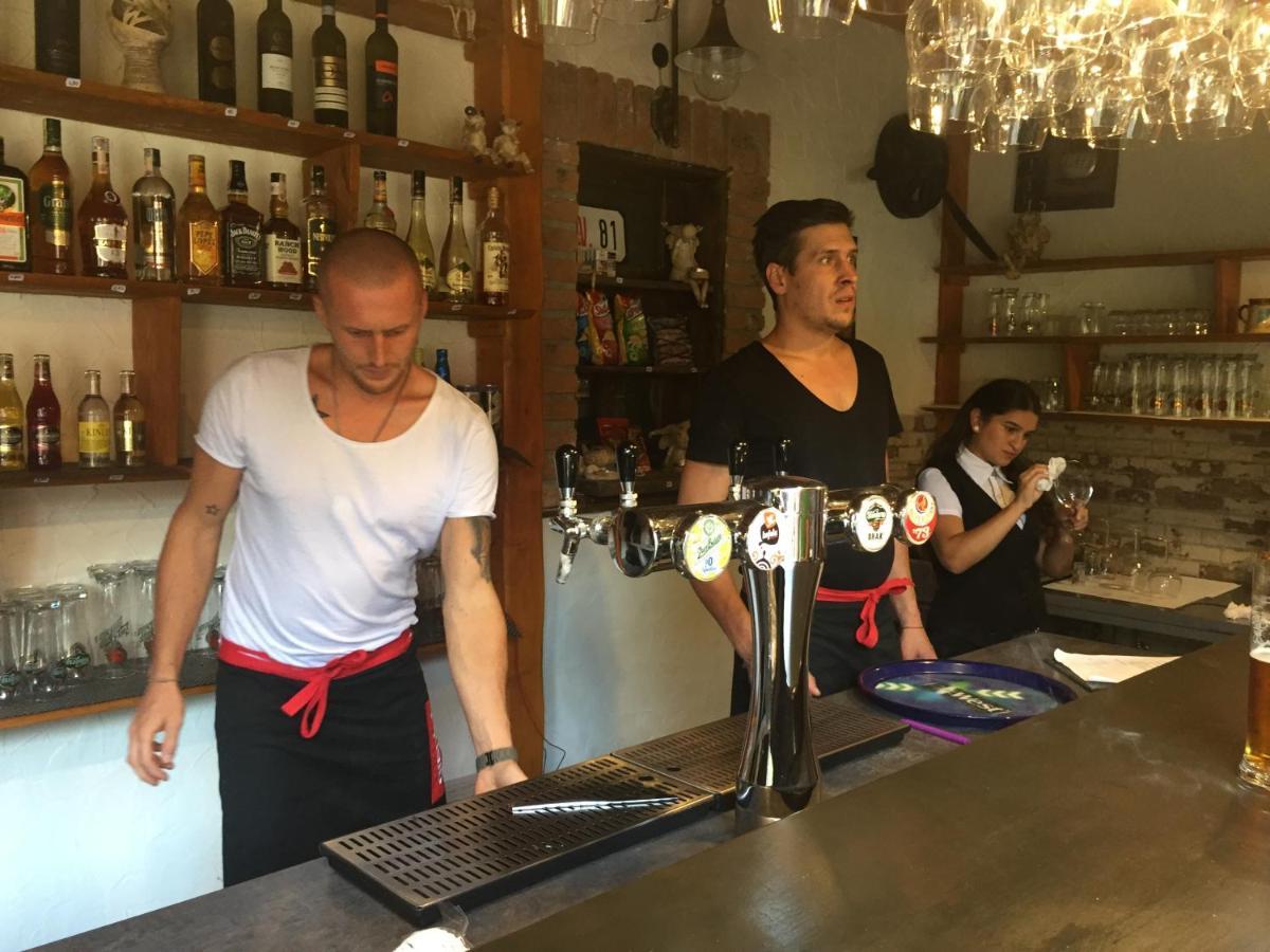 Penzion Turista Banska Stiavnica Bagian luar foto